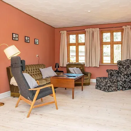 Semesterbostad Xlviii